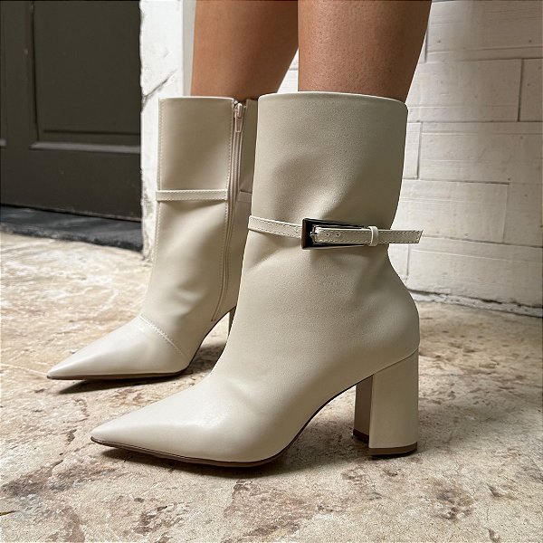 Melina - Bota Feminina Off White
