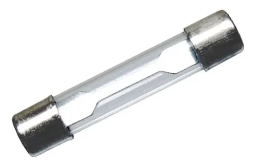 FUSIVEL DE VIDRO Amperagem 15A Unidade de medida 31,75 X 6,35MM - FUSIVEL VIDRO 15A - PONTO M PECAS AUTOMOTIVAS