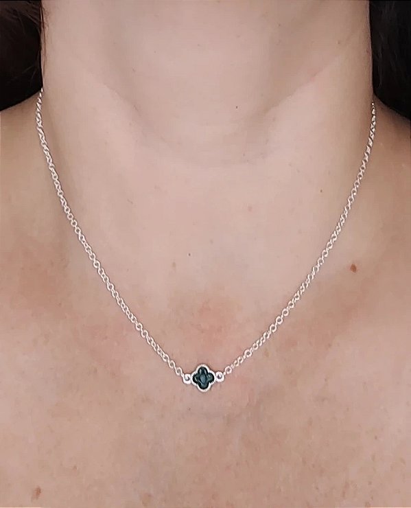 GARGANTILHA CHOKER TREVO PINGENTE RESINADO PRATA 925