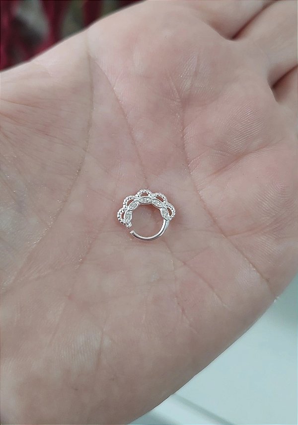 PIERCING DE PRATA 925 CRAVEJADO ZIRCÔNIAS DAITH DIVA