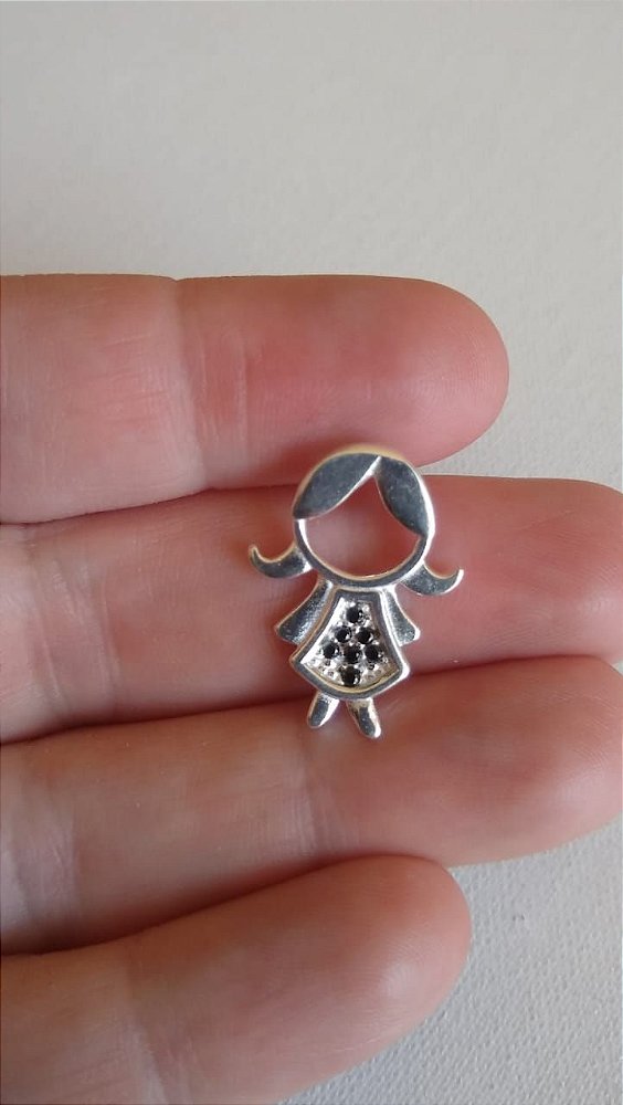 PINGENTE DE PRATA 925 MENINA COM PEDRAS JET