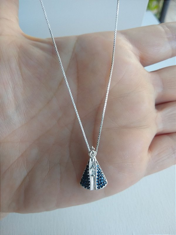 COLAR NOSSA SENHORA APARECIDA CRAVEJADA MICROZIRCÔNIAS PRATA 925