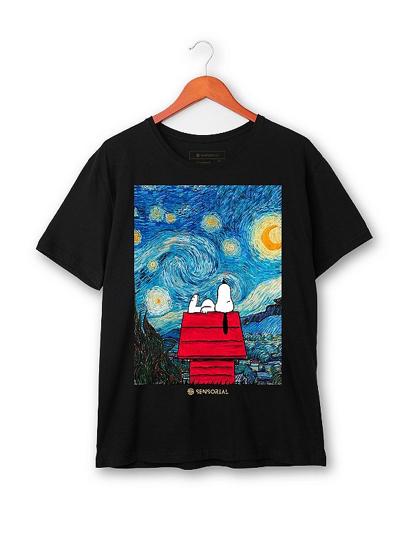 Camiseta Snoopy Noite Estrelada