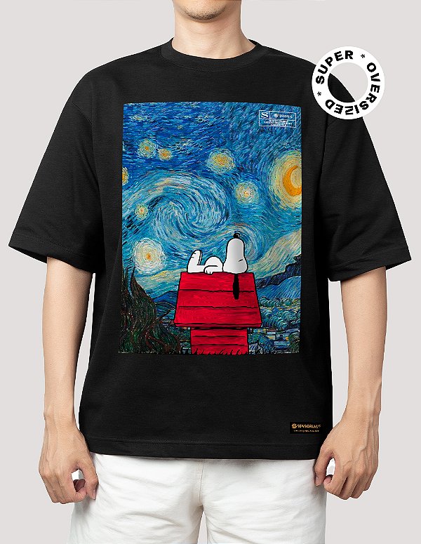 Camiseta Oversized Super Snoopy Em Noite Estrelada