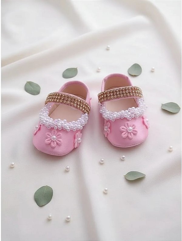 Sapatilha Bebê Cetim Rosa com Pérolas