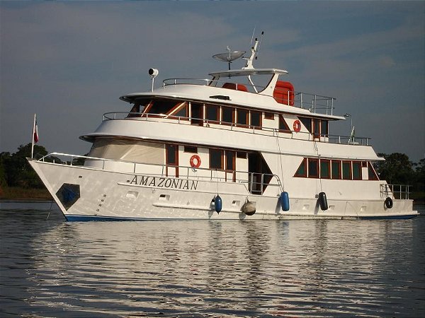 Barco Hotel Amazonian (35 pessoas)