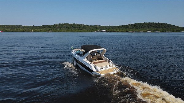 Lancha Ventura (10 pessoas)