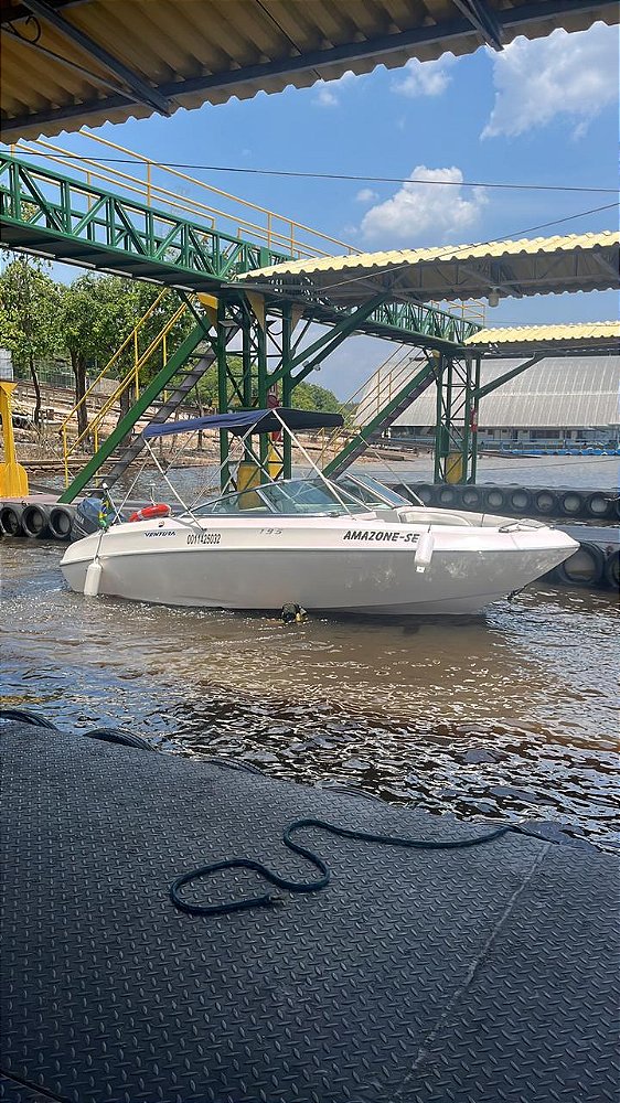 Lancha para 7 Pessoas em Manaus