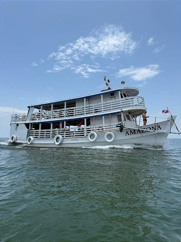 Barco Amazônia para 80 pessoas
