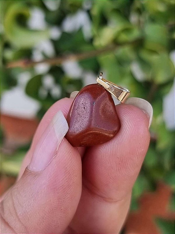 Pingente de Jaspe Vermelho (Pedra de Santa Sara Kali)