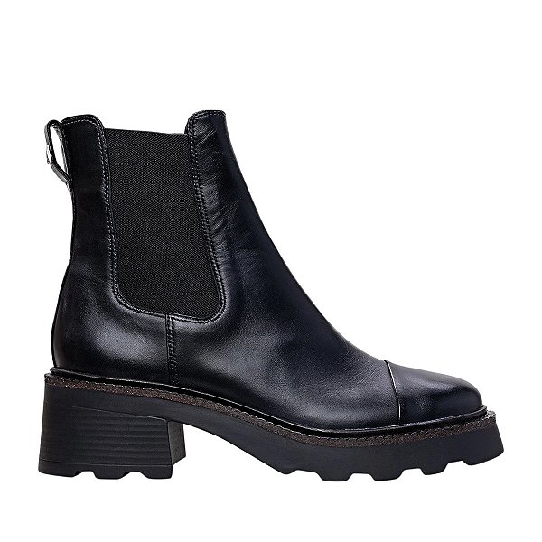 Bota Feminina Carrano Cano Baixo Couro Preta - 486001G