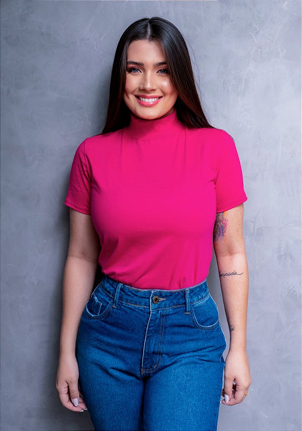 T-SHIRT GOLA ALTA - COR ROSA LÓTUS