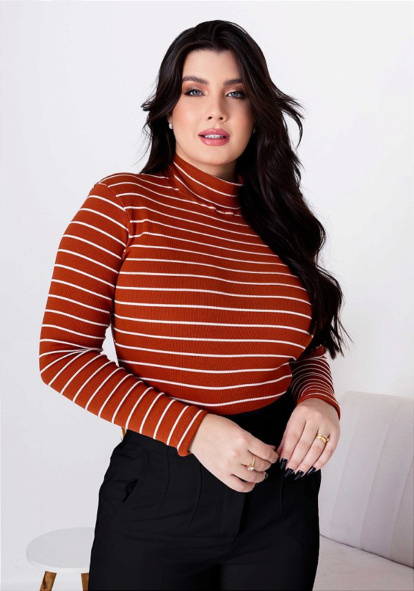 MANGA LONGA LISTRADA - GOLA ALTA - COR TERRA COTA