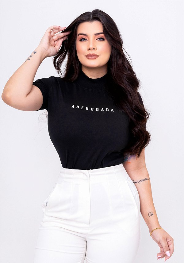 T-SHIRT GOLA ALTA - ABENÇOADA - ALTO RELEVO - COR PRETO