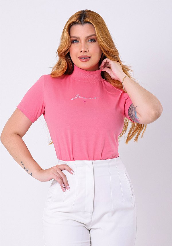 T-SHIRT GOLA ALTA - JESUS MINIMALISTA - COR ROSA BATOM
