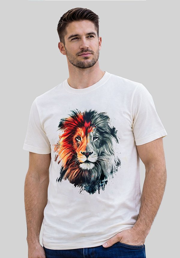T-SHIRT MASCULINA - LEÃO COLORIDO - COR MARFIM