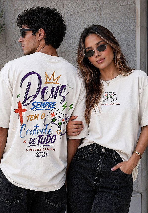 OVERSIZED - DEUS SEMPRE TEM O CONTROLE - COR MARFIM
