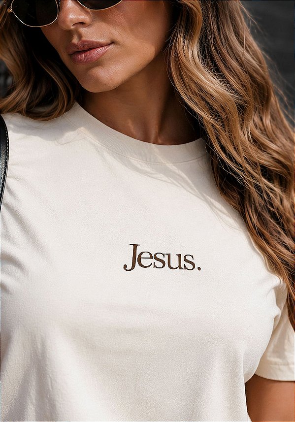 T-SHIRT FEMININA - JESUS. MINIMALISTA - COR MARFIM