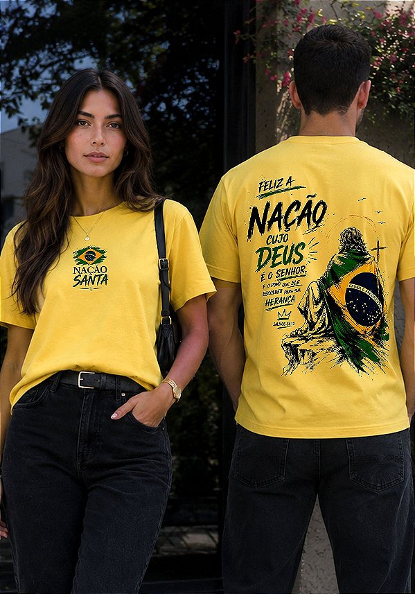 T-SHIRT UNISSEX - NOVA FELIZ A NAÇÃO - COR AMARELO