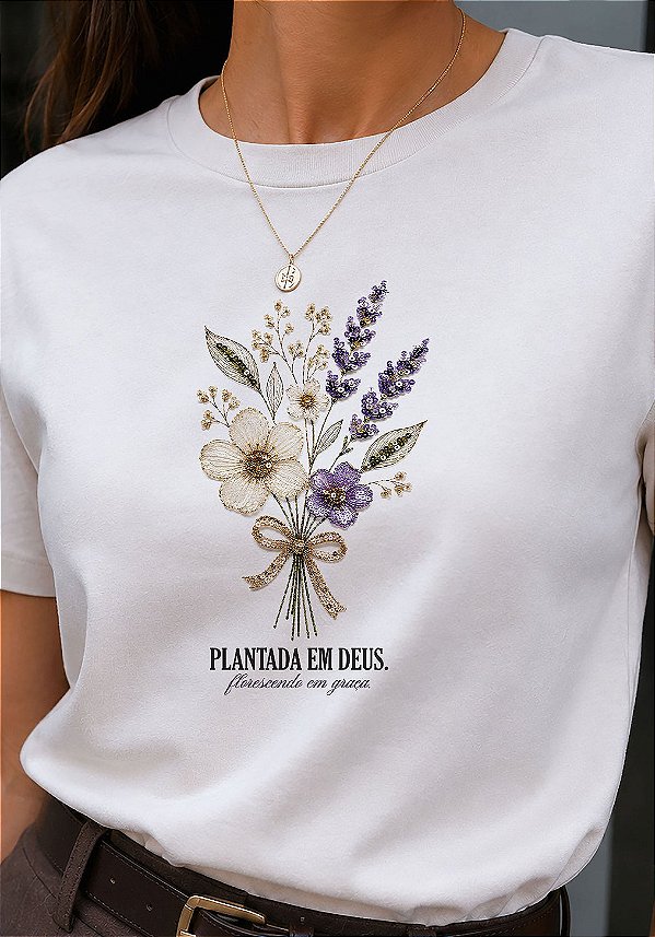 T-SHIRT FEMININA - PLANTADA EM DEUS - COR MARFIM
