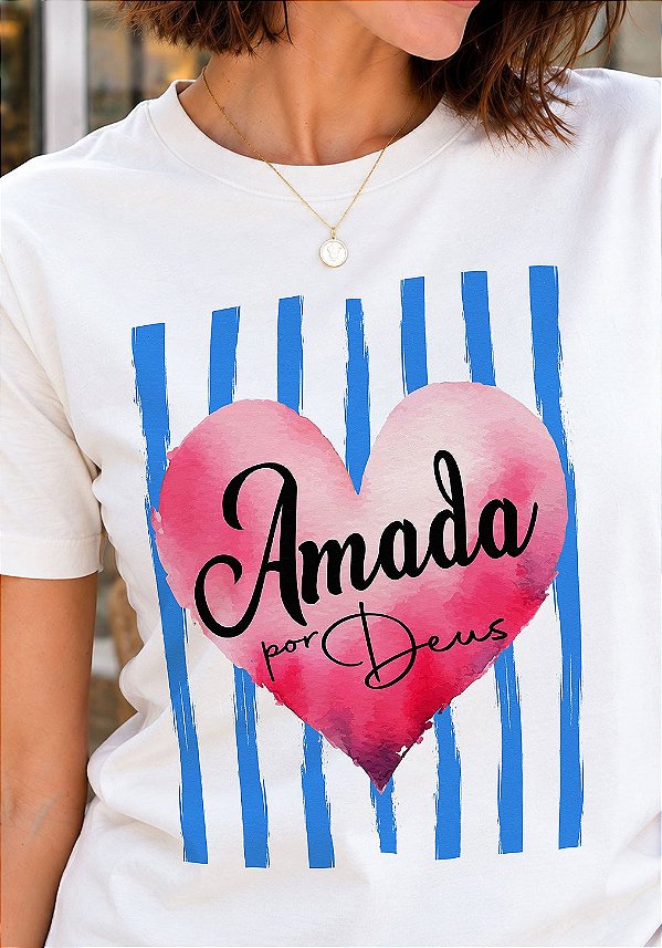 T-SHIRT FEMININA - CORAÇÃO AMADA POR DEUS - COR MARFIM