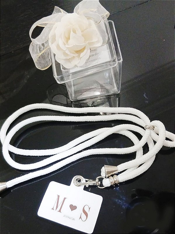 Cordão para celular pesonalizado - lembrança de casamento e debutante ou eventos