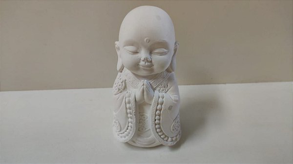 BUDA MONGE EM PÉ P