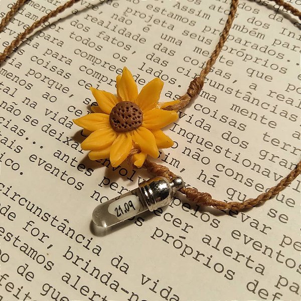 Colar Girassol + nome no arroz ( Fio Encerado )