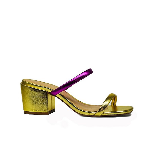 sapato mule dourado