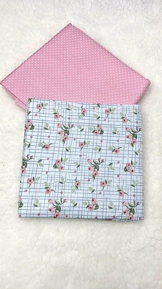 Kit Tecido Combinado / Floral fundo verde claro e poá rosa claro