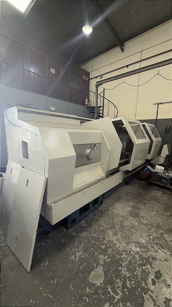 Torno CNC 3000mm x 800mm Fanuc Torre com 8 posições DTMG/TIMEMASTER