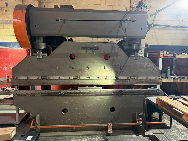 Dobradeira Mecânica 3000 mm x 60T PVM 4mm Igpecograph