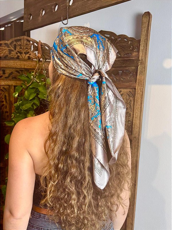 Lenço Paisley | Celeste
