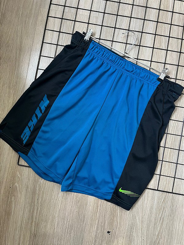 Shorts Nike Dri-FIT Hybrid preto/verde
