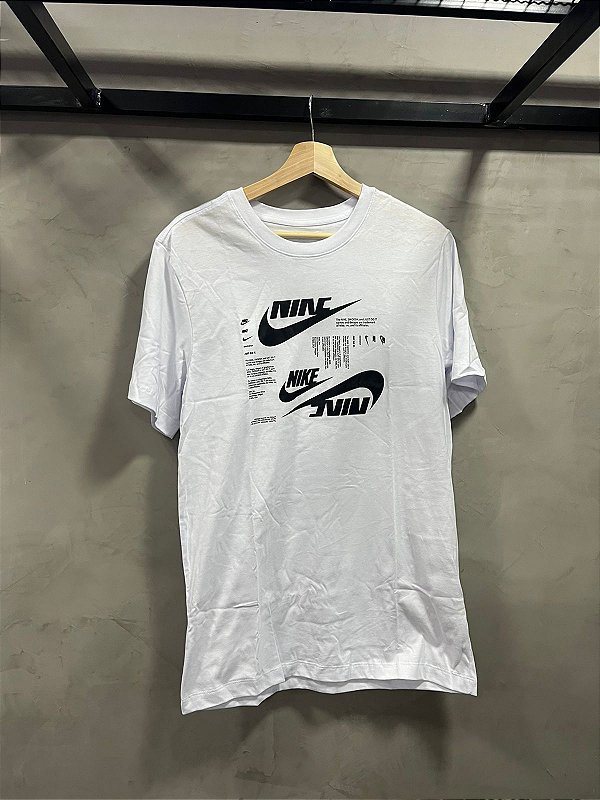 CAMISETA NIKE SPORTWEAR CLUB