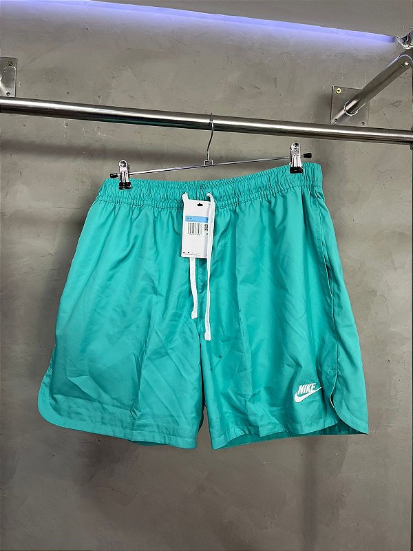 SHORT NIKE SPORTWEAR (ESMERALDA)