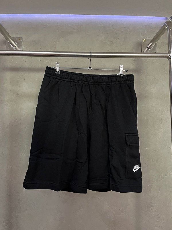 BERMUDA NIKE CARGO PRETA (moletom)