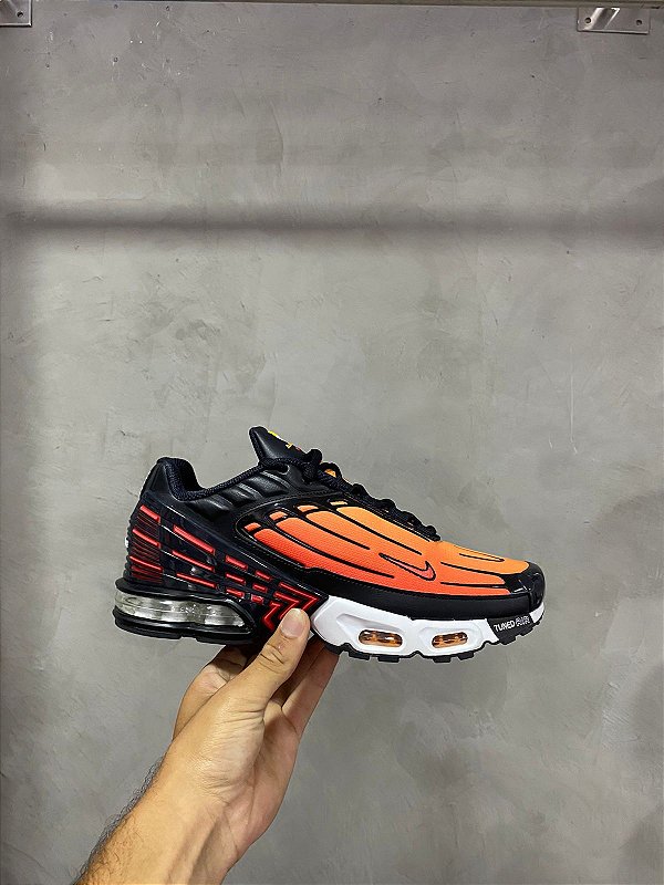 TENIS AIR MAX TN PLUS III