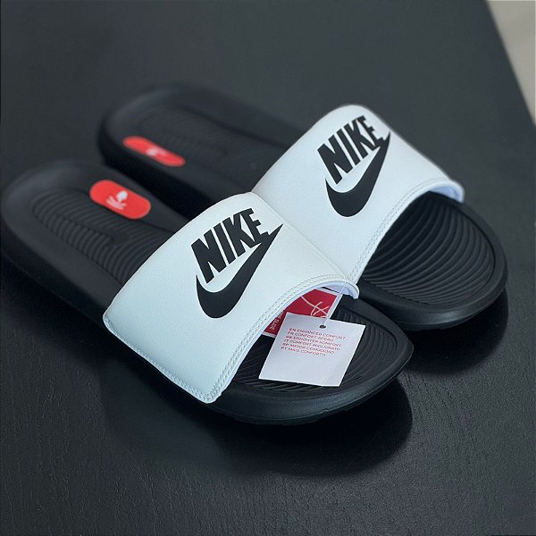 Chinelo Nike Slide - preto+branco CN9675-005