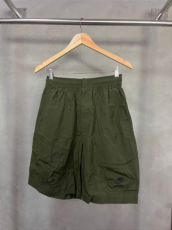 BERMUDA NIKE CARGO TAC TEL(VERDE MIITAR)