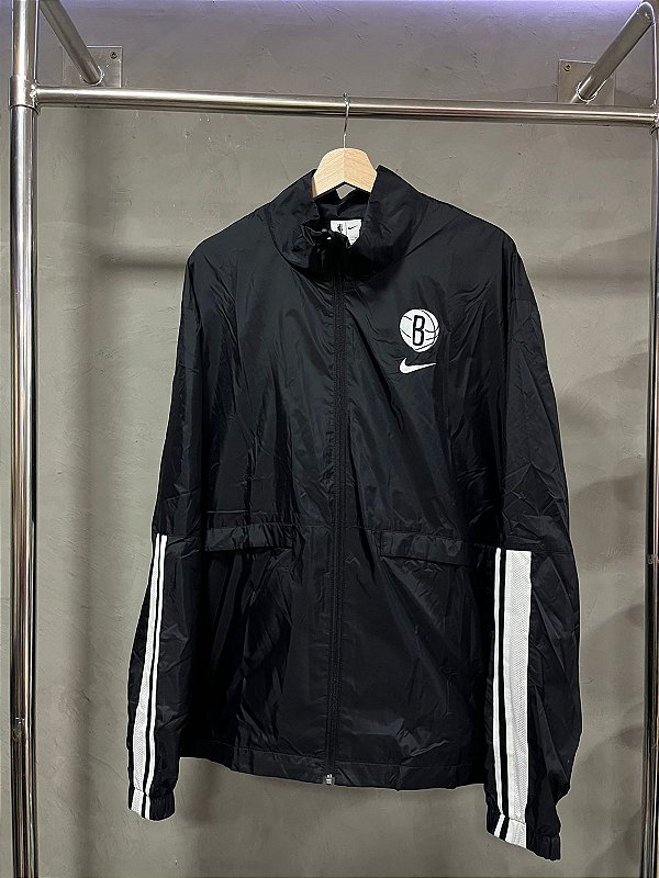 JAQUETA NIKE BROOKEN NETS