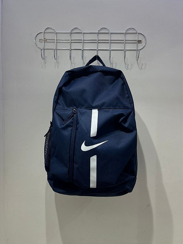 MOCHILA NIKE ACADEMY (22L)