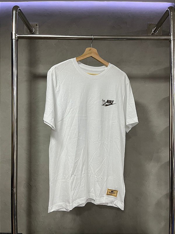 CAMISETA NIKE BRANCA(GET YOUR KICKS)"APROVEITE"