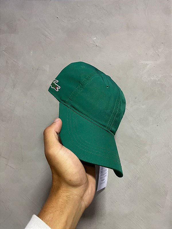 BONÉ LACOSTE SPORT VERDE ESCURO