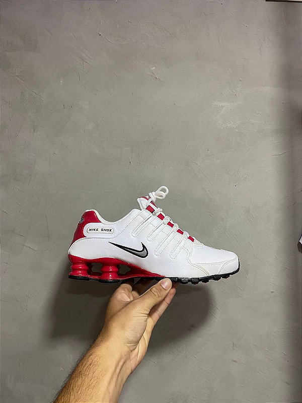 TENIS NIKE SHOX NZ BRANCO/VERMELHO
