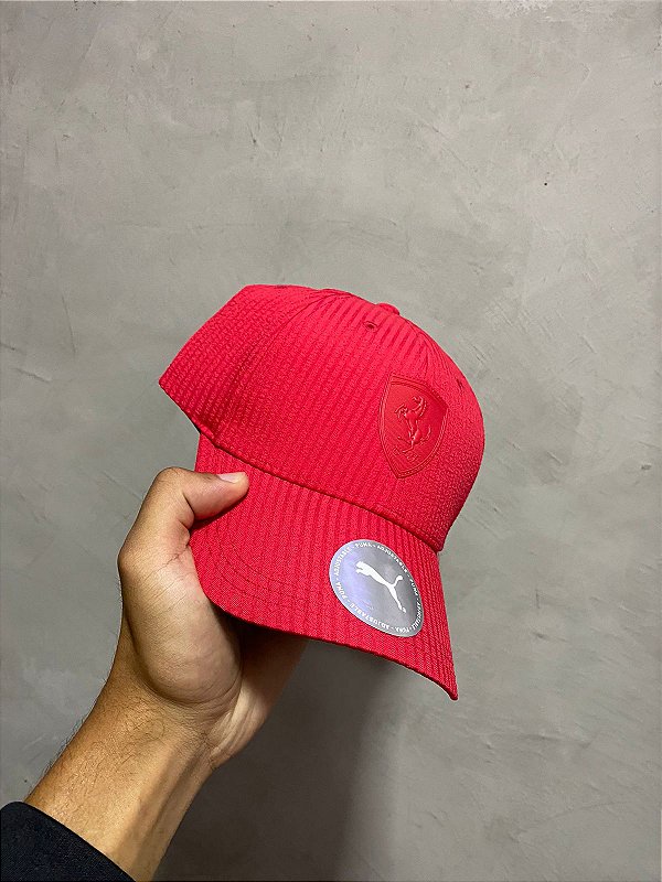 BONÉ PUMA VERMELHO FERRARI