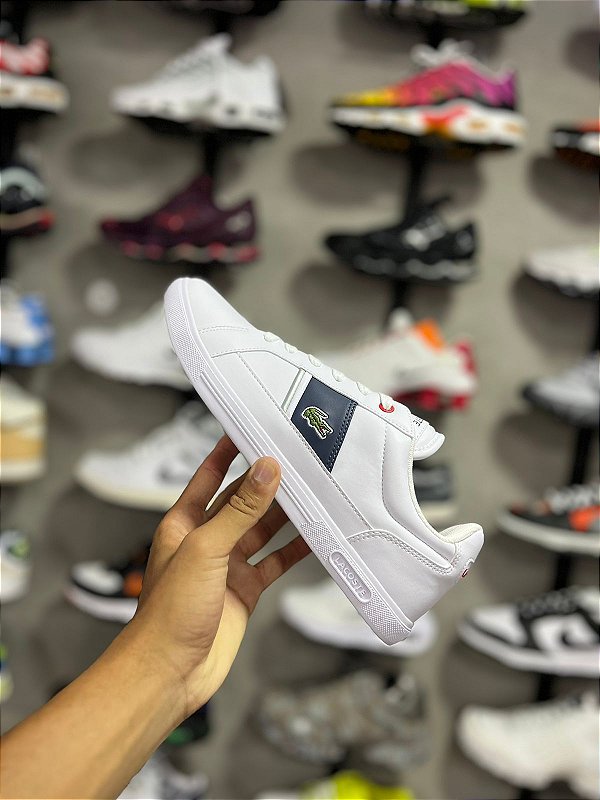 LACOSTE EUROPA (BRANCO/AZUL/VERMELHO)