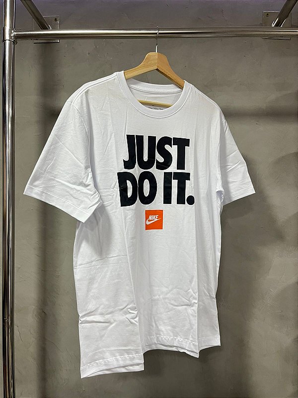 CAMISETA NIKE "JUST DO IT" BRANCA