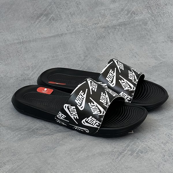 Chinelo Nike Slide Victori One