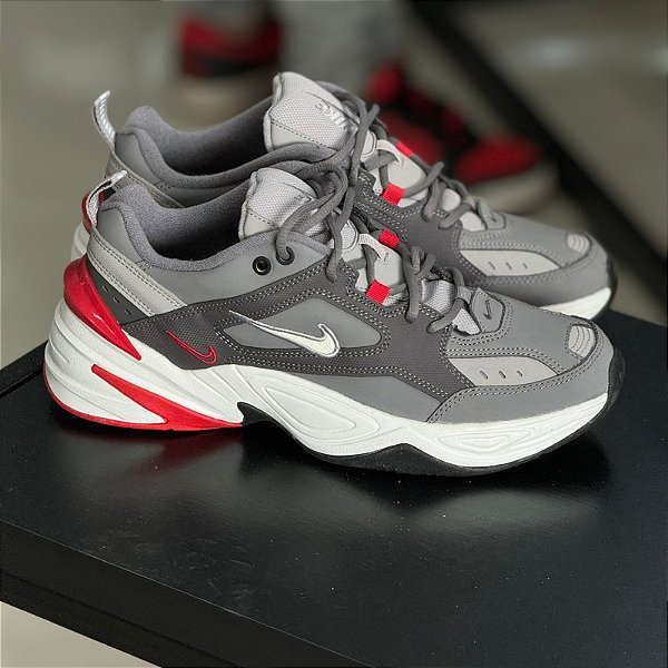 TÊNIS NIKE M2K TEKNO GREY